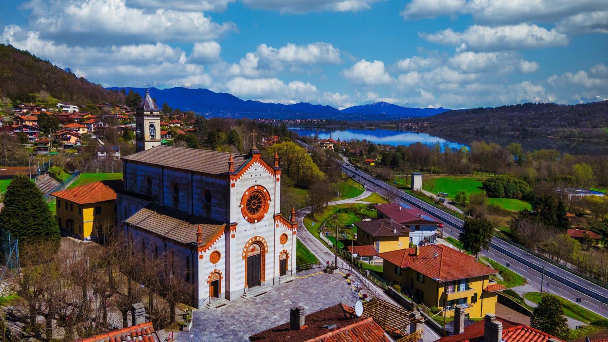 La Casa Dei Laghi 1 Comabbio Monate Maggiore Orta Mercallo Eksteriør bilde